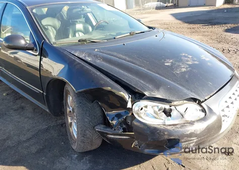 2004 Chrysler Concorde Limited из США, поврежденный, VIN 2C3AD56G04H615258